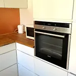 Appartement I To Etager I Top-hyggeligt Kobenhavnsk Kvarter Taet Pa Offentlig Transport *